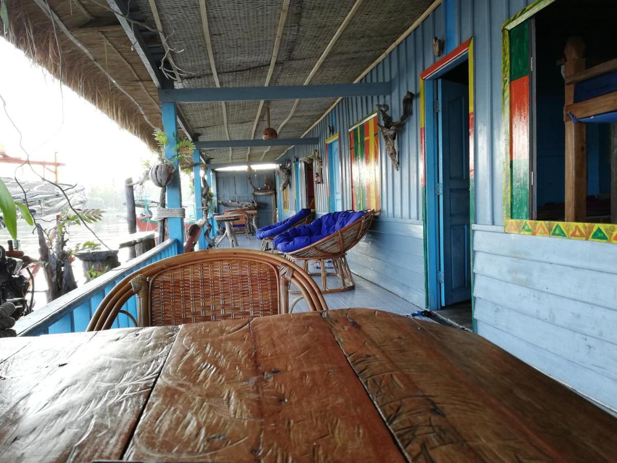 Firefly Guesthouse Prek Svay Village ภายนอก รูปภาพ
